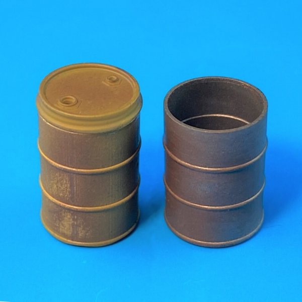 Point of no Return 3523049 Beczki 600l / Barrels 60l 1/35