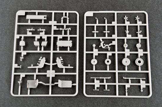 Trumpeter 03226 Russian MIG-29UB Fulcrum 1/32