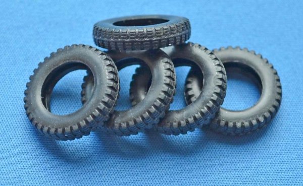 ACE 35104 0,25t 4x4 truck Munga F 91/4 1/35