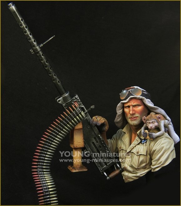 Young Miniatures YM1867 BRITISH SAS JEEP GUNNER North Africa 1941 1/10