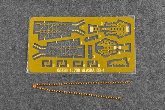 Trumpeter 06738 USS Large cruiser Alaska 1/700