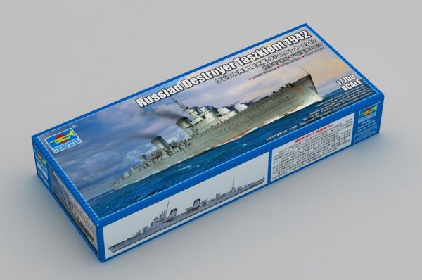 Trumpeter 06747 Soviet Destroyer Taszkient 1942 1/700