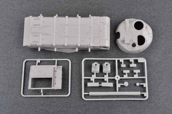 Trumpeter 01580 Soviet T-64AV MOD 1984 (1:35)