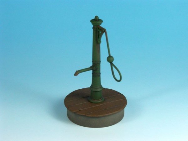 Eureka XXL ED-3503 Pompa wodna 1:35