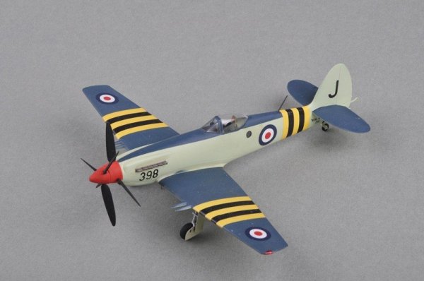 Trumpeter 02851 Supermarine Seafang F.MK.32 (1:48)