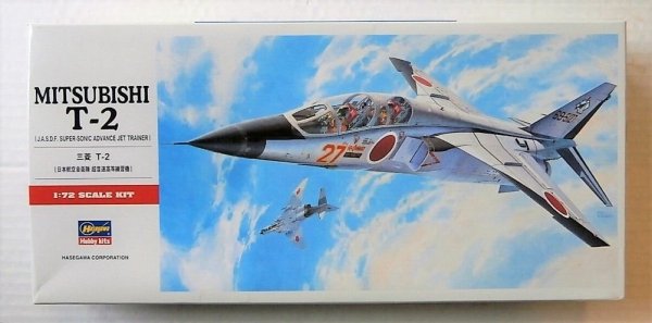 Hasegawa C4 Mitsubishi T-2 1/72