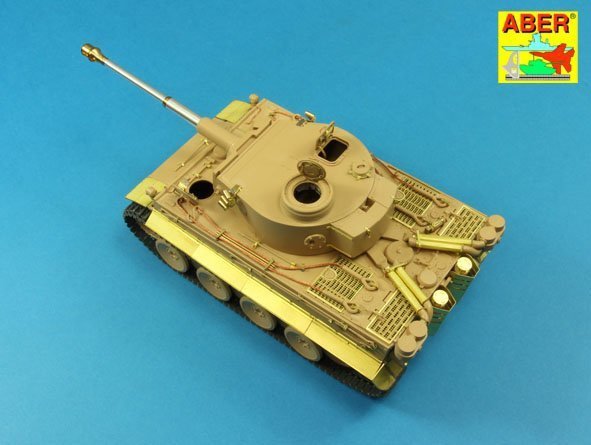 Aber 35259 Sd.Kfz.18 Pz.Kpfw.VI Ausf.E Tiger I (s.PzAbt. 501 in Tunisia) (1:35)