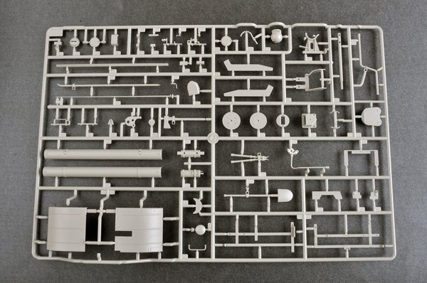 Trumpeter 00934 German Sd.Kfz 173 Jagdpanther Early Version 1/16