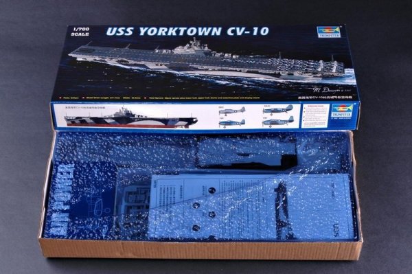 Trumpeter 05729 USS Yorktown CV-10 1/700