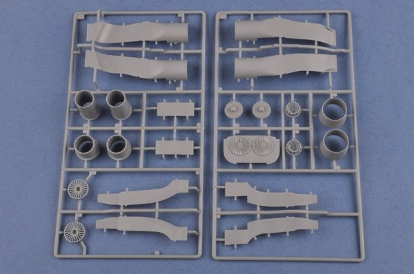 Hobby Boss 81753 Russian MiG-31 Foxhound 1/48