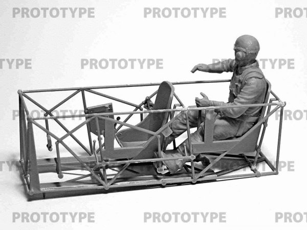 ICM 32112 WWII Allies Pilots in the cockpit (British, American, Soviet) 1/32