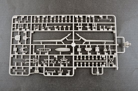 Trumpeter 03714 German Battleship Gneisenau 1/200