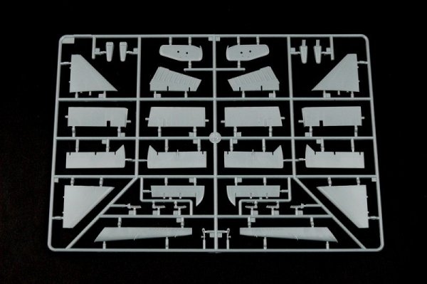 Trumpeter 02266 A-4E Sky Hawk (1:32)