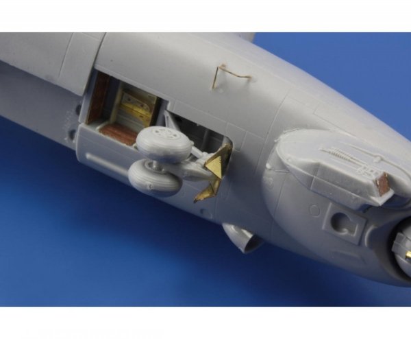 Eduard 72513 Mi-24V Hind E exterior 1/72 ZVEZDA