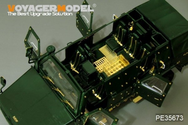 Voyager Model PE35673 Morden German ATF Dingo 2 GE A2 PatSi (For REVEL 03233) 1/35