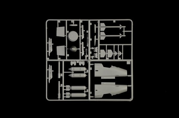 Italeri 2817 MiG-27/MiG-23BN Flogger 1/48