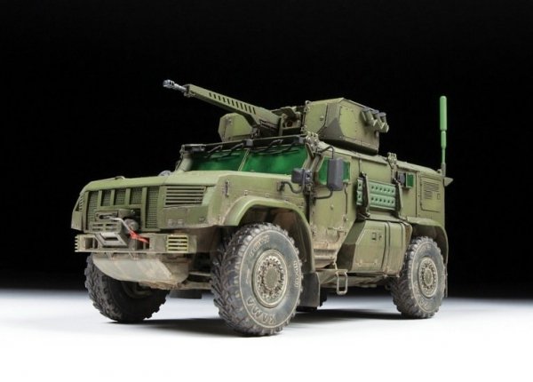 Zvezda 3648 Typhoon VDV 4x4 K-4386 1/35
