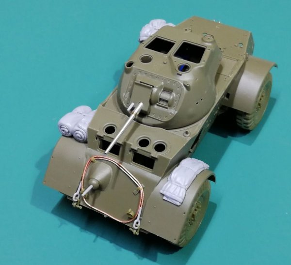 Eureka XXL ER-3570 Upgrade &amp; Stowage Set for T17E1 Staghound (Bronco) 1/35