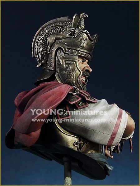 Young Miniatures YH1843 Roman Cavalry Officer- Theilenhofen Germany 2nd C. AD 1/10
