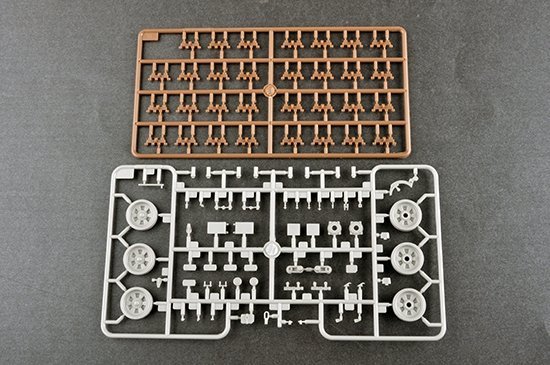 Trumpeter 09553 Russian BREM-1 Armoured Recovery Vehicle 1/35