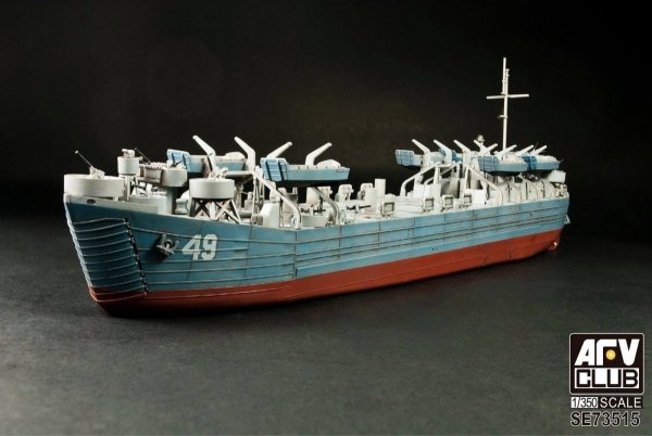 AFV Club SE73515 US NAVY TYPE 2 LSTs LST-1 CLASS 1/350