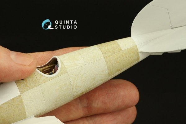 Quinta Studio QL48003 Light plywood, regular 1/48