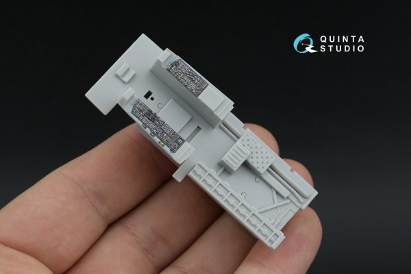 Quinta Studio QDS-48597 F-15A/F-15C Early/F-15J Early 3D-Printed &amp; coloured Interior on decal paper (Hasegawa) (Small version) 1/48