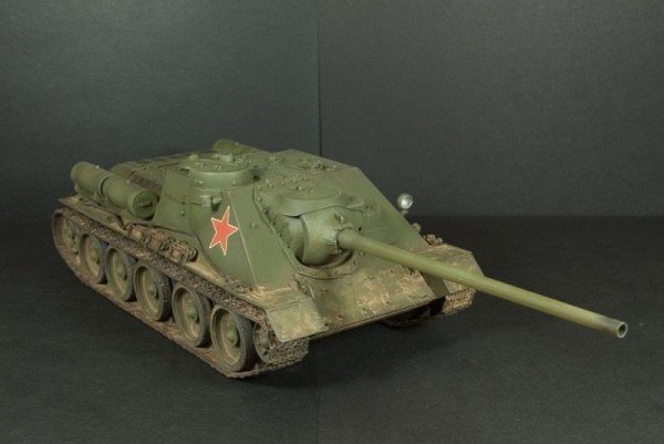 Dragon 6359 Soviet SU-100 Tank Destroyer (1:35)
