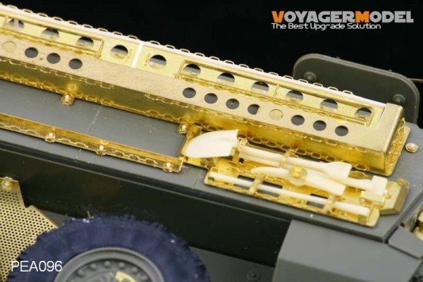 Voyager Model PEA096 OVM and Water/Fuel Can for Stryker (For ALL) 1/35