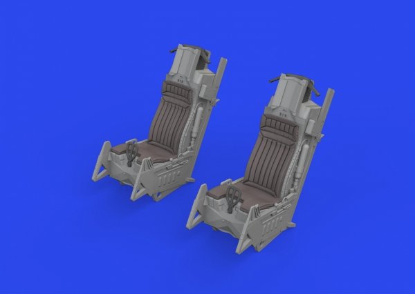 Eduard 644237 F-16D Block 30 LööKplus KINETIC MODEL 1/48