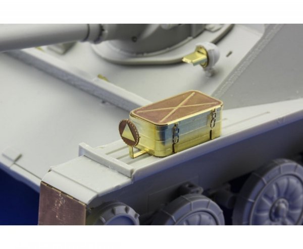 Eduard 36194 ASU-85 SPG (1956) 1/35 Trumpeter