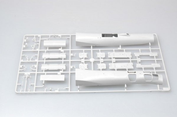 Trumpeter 01655 Tu-22M2 Backfire B Strategic bomber (1:72)
