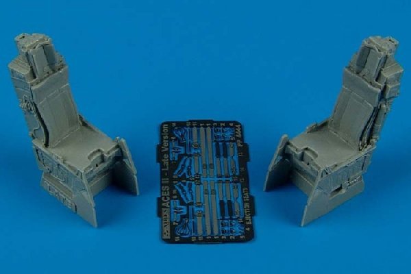 Aires 4444 ACES II ejection seats late version 1/48 Other