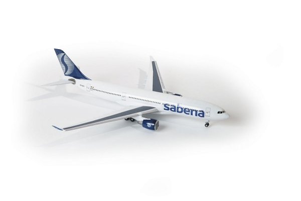 Zvezda 7047 Airbus A330-200 1/144