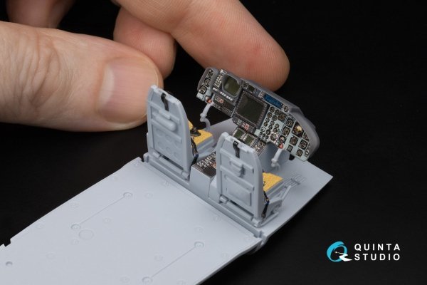 Quinta Studio QD+48483 Lynx HMA8 3D-Printed &amp; coloured Interior on decal paper ( Airfix )( with 3D-printed resin parts ) 1/48