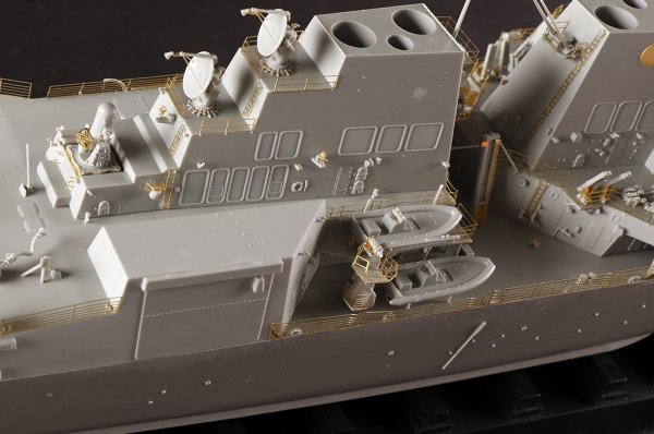 I Love Kit 62010 USS Pinckney DDG-91 1/200