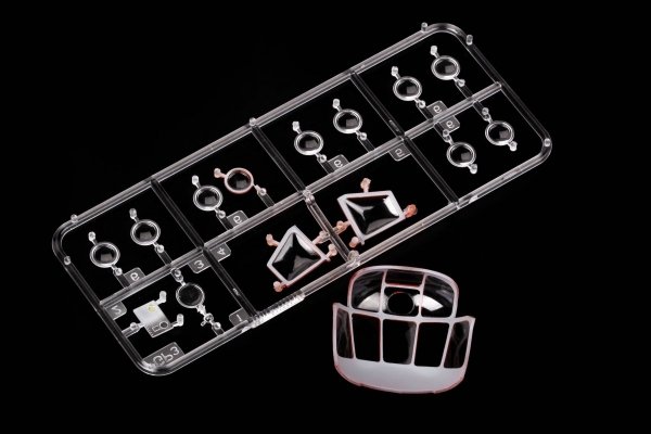 Eduard EX948 Mi-8MT TFace TRUMPETER 1/48