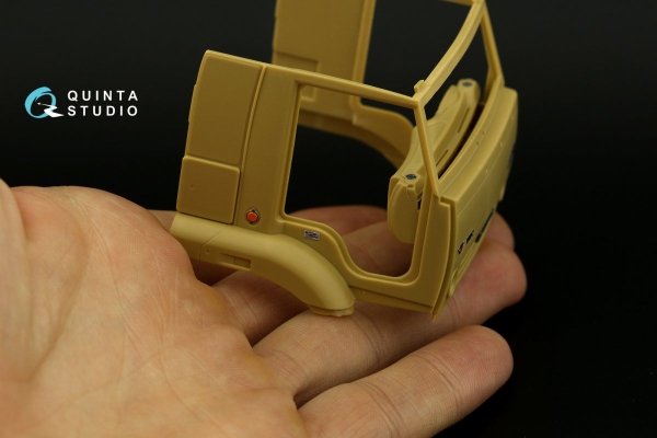Quinta Studio QD35064 Pantsir-S1 (SA-22 Greyhound) 3D-Printed &amp; coloured Interior on decal paper (Meng) 1/35