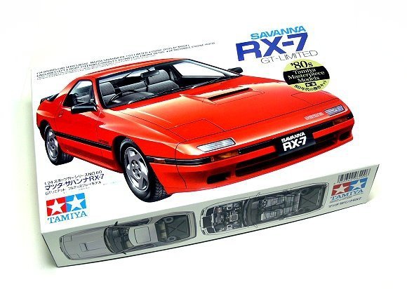 Tamiya 24060 Mazda Savanna RX-7 GT Ltd Kit - C-460 1/24
