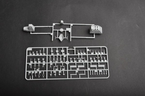 Trumpeter 04543 PLA Navy Type 054A FFG 1/350