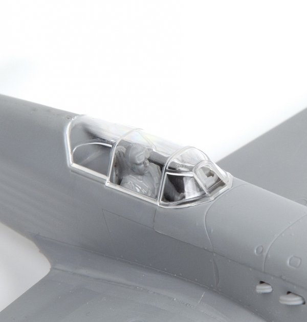 Zvezda 7327 Soviet fighter Yak-1 27-92 series 1/72