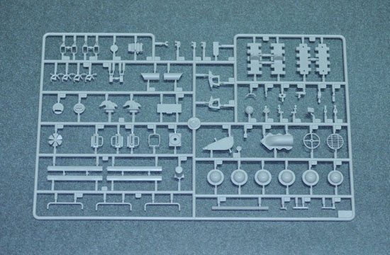 Trumpeter 00915 SU-100 SPG 1/16