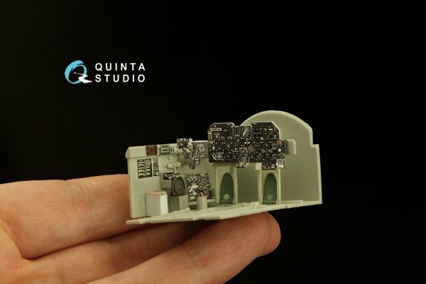 Quinta Studio QD32148 P-47D Thunderbolt Bubbletop Early 3D-Printed &amp; coloured Interior on decal paper (Trumpeter) 1/32