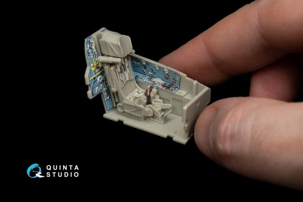 Quinta Studio QD48056 Su-17M4/22M4 3D-Printed coloured Interior on decal paper (for KittyHawk kit) 1/48
