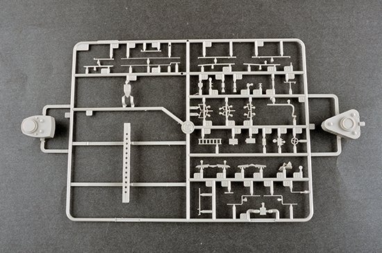 Trumpeter 03714 German Battleship Gneisenau 1/200