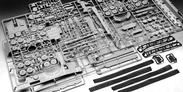 Revell 63281 Leopard 2A6/A6NL Model Set 1/35