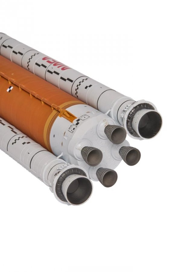 Revell 03760 Nasa Artemis Space Launch System 1/144