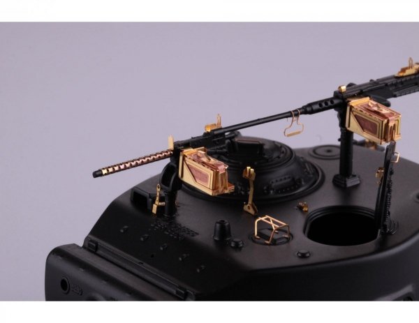 Eduard 36350 M4A3E8 ITALERI 1/35