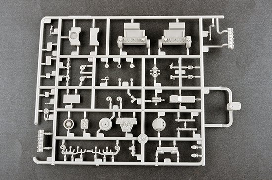Trumpeter 01069 PHL-03 Multiple Launch Rocket System 1/35