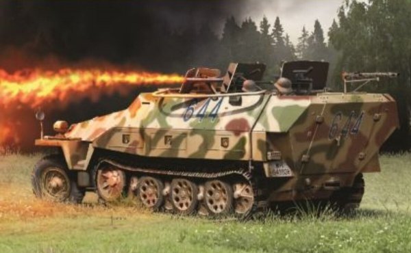 Dragon 6219 Sd.Kfz. 251/16 Ausf.D Flammpanzerwagen 1/35